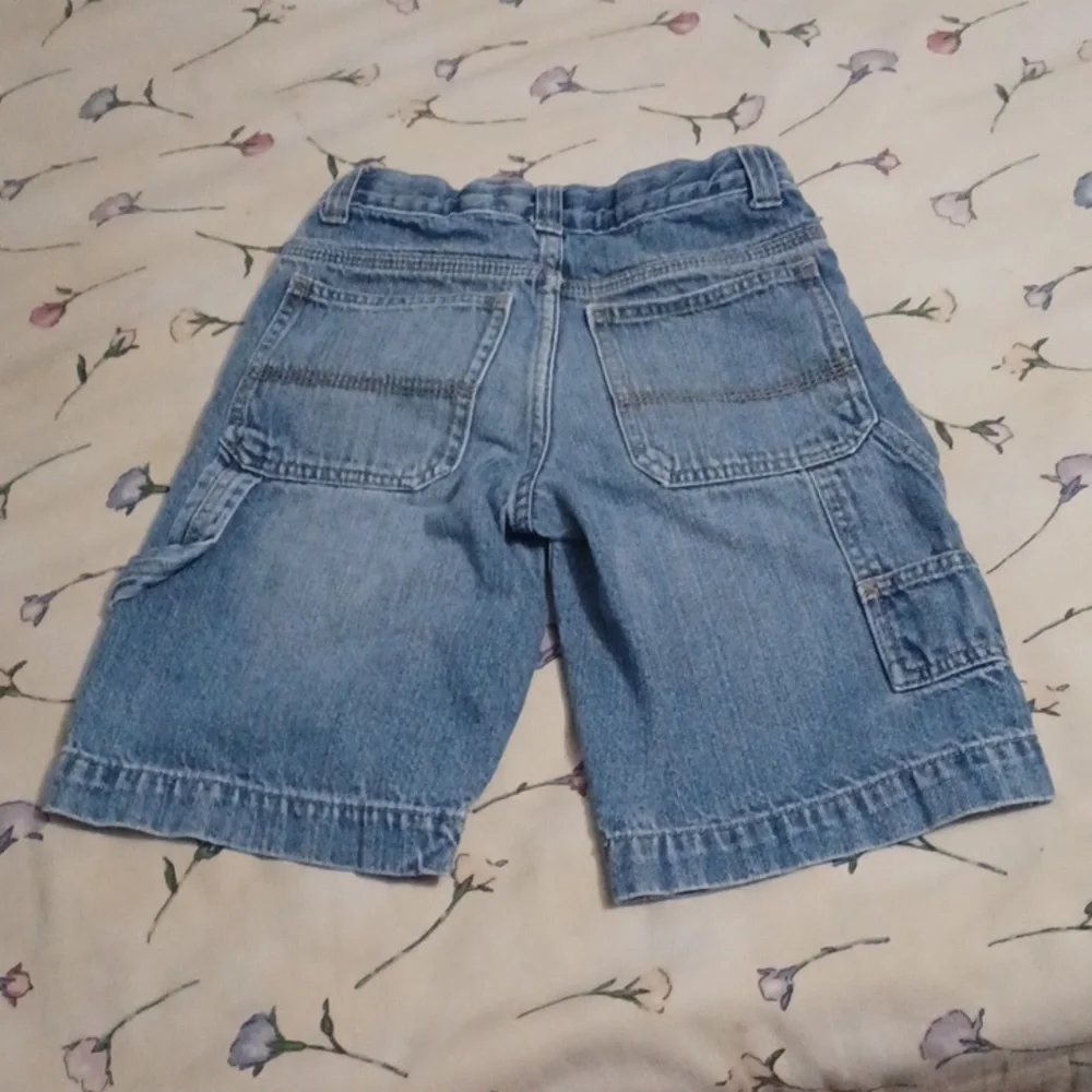 Bundle Of 4 Shorts And 2 Pajamas Sets For Boys Size 8 - Picture 7 of 16